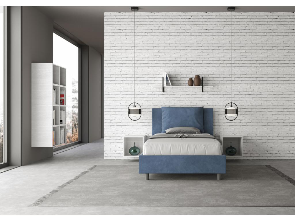 Blue Bed, 120 x 190 cm